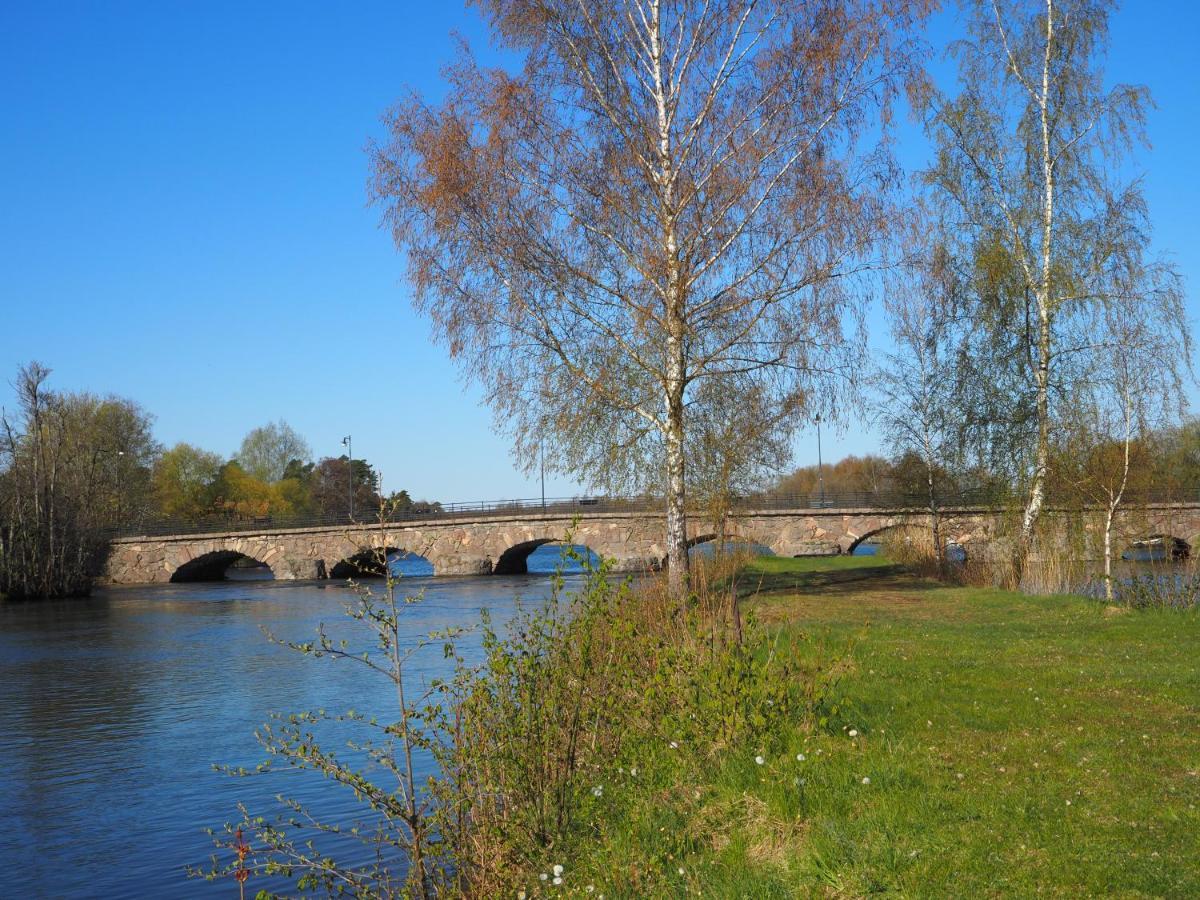 Stenkullens Gardshus Borensberg Extérieur photo