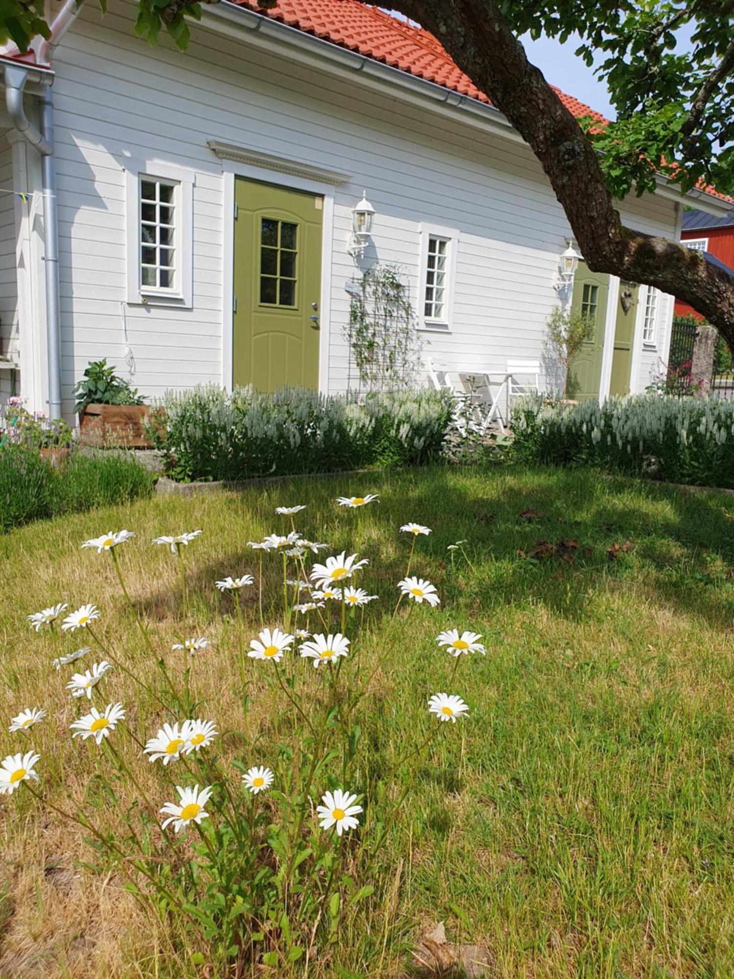 Stenkullens Gardshus Borensberg Extérieur photo